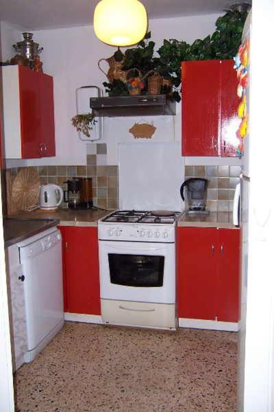 Dom L' Argo Apartman Reillanne Kültér fotó